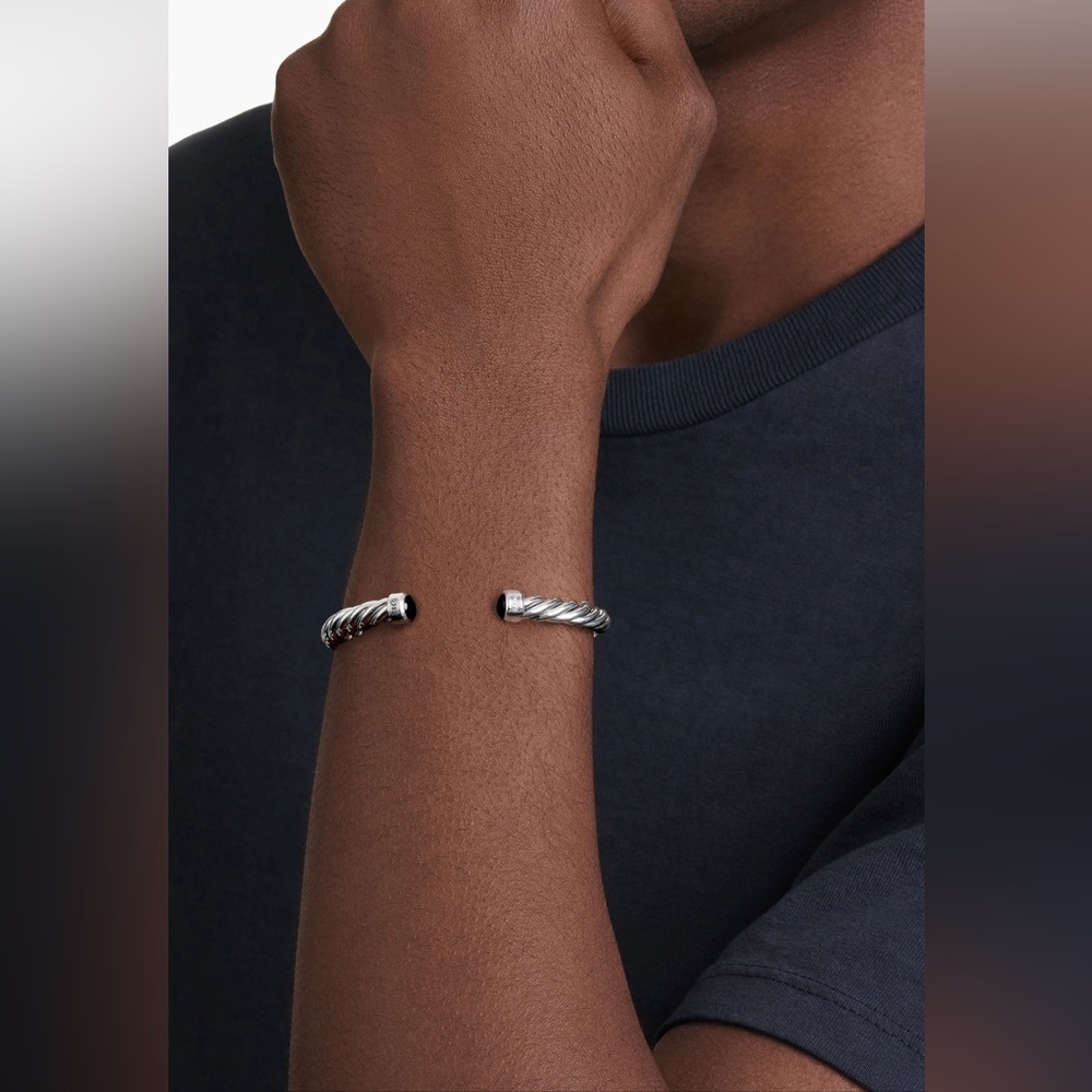 David Yurman Cable Cuff Bracelet
Sterling Silver with Black Onyx, 6mm